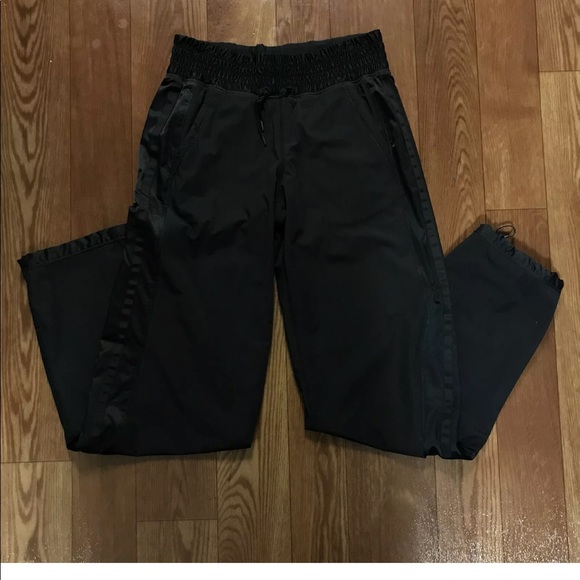 lululemon athletica Pants - Lululemon pants black size 4 drawstring